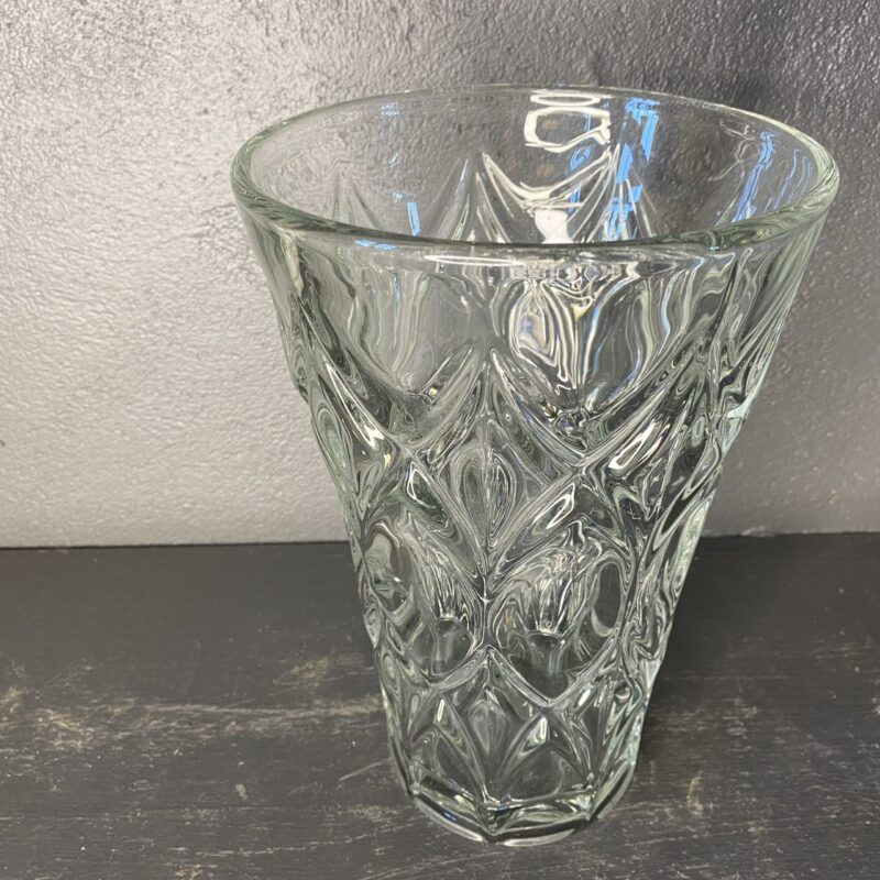 fransk vase - bellevue vintage 2 fransk vase i presset glas fra bellevue vintage - foto 2
