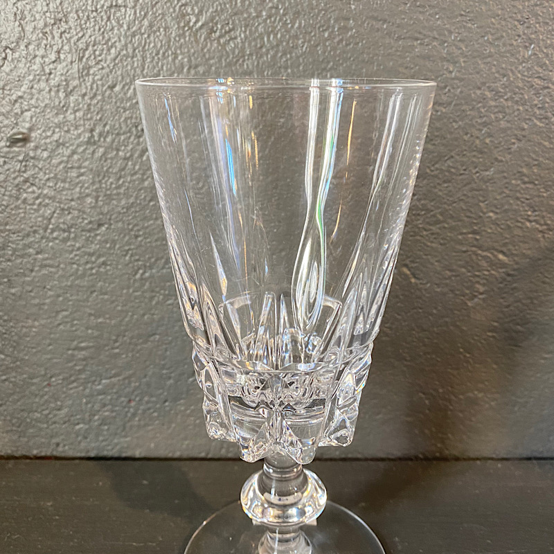 Krystal hvidvinsglas m flot kantet form fra Bellevue Vintage - foto 3 Krystal hvidvinsglas m flot kantet form fra Bellevue Vintage - foto 3